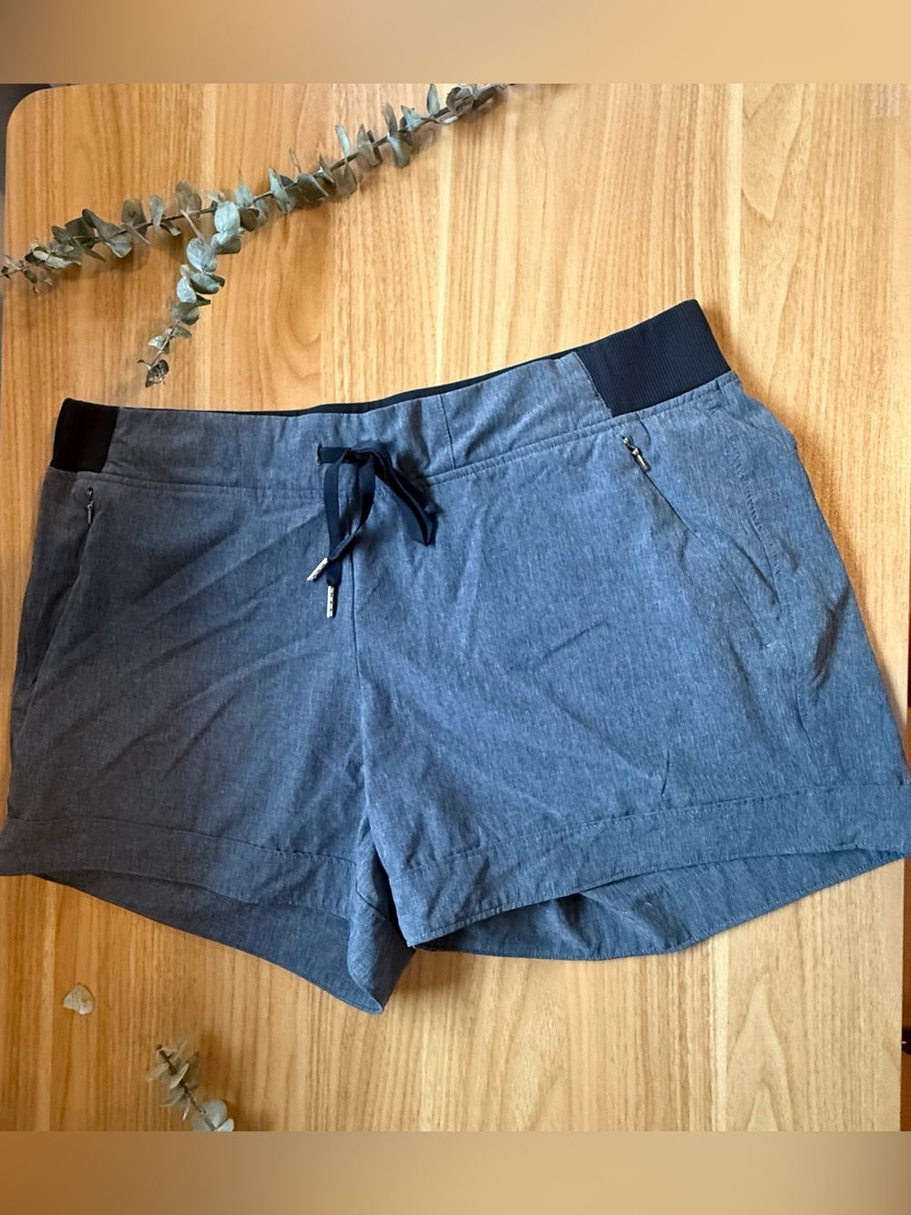 CALIA by Carrie Underwood Heather Gray Athletic Drawstring Shorts